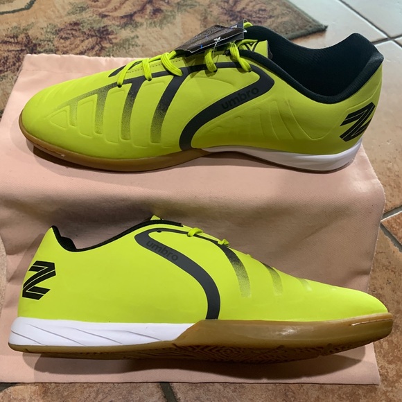 Umbro Sala Z Liga Indoor Soccer (Made in Brazil) - Picture 5 of 12